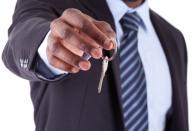 Préparez-vous à dire adieu à votre maison ou à votre appartement ! Une fois l'acte signé, le transfert de propriété